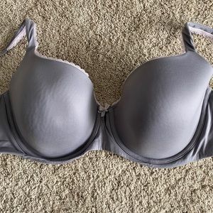 VS LIGHTLY LINED BRA